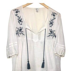 Flowy White Blouse, Embroidered, Tassels, Sm